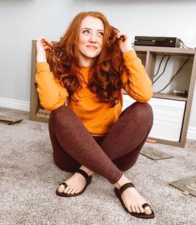 Mikayla Iverson feet photo 1