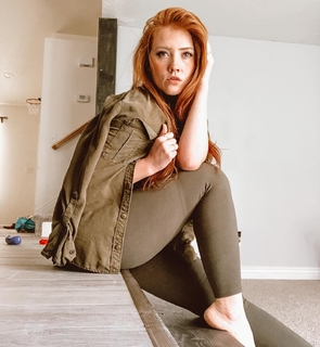 Mikayla Iverson feet photo 13