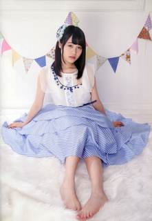 Miku Itou feet photo thumbnail