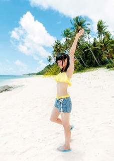 Miku Itou feet photo thumbnail
