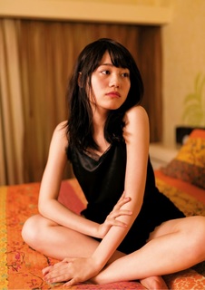 Miku Itou feet photo thumbnail