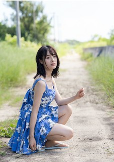 Miku Itou feet photo thumbnail