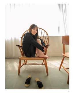 Miku Itou feet photo thumbnail