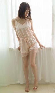 Miku Itou feet photo thumbnail