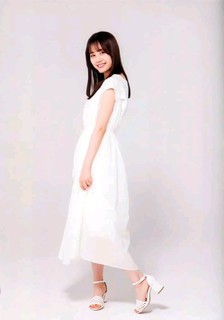 Miku Itou feet photo thumbnail