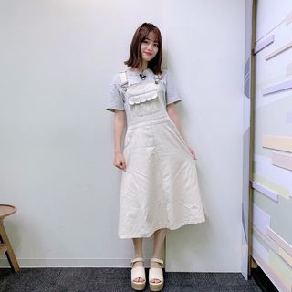 Miku Itou feet photo thumbnail