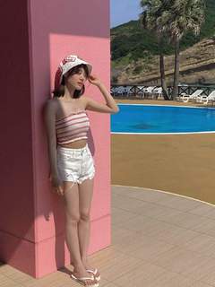 Miku Itou feet photo thumbnail