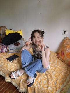 Miku Itou feet photo thumbnail