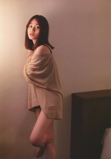 Miku Itou feet photo thumbnail