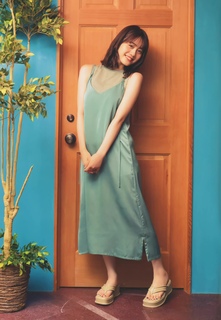 Miku Itou feet photo thumbnail