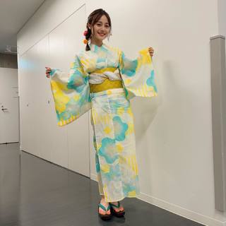 Miku Itou feet photo thumbnail