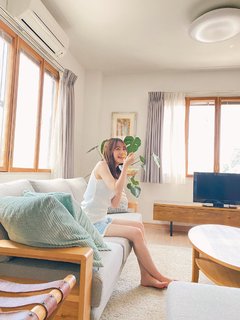 Miku Itou feet photo thumbnail