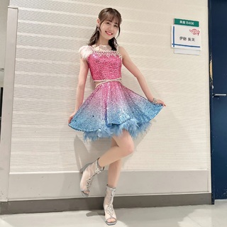 Miku Itou feet photo thumbnail