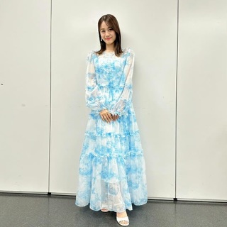 Miku Itou feet photo thumbnail