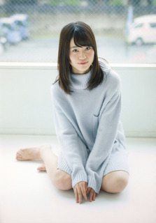 Miku Itou feet photo thumbnail