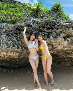 Miku Itou feet photo thumbnail