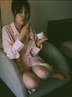 Miku Itou feet photo thumbnail