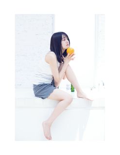 Miku Itou feet photo 12