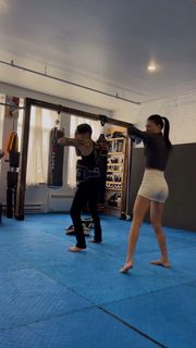 Miku Martineau feet photo 9