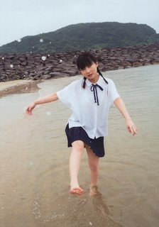 Miku Tanaka feet photo 3