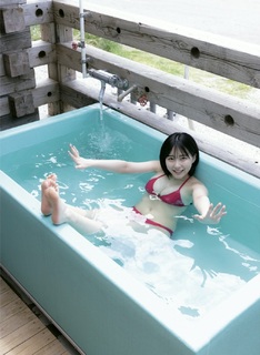 Miku Tanaka feet photo 12