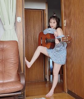 Miku Tanaka feet photo 3