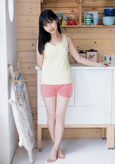 Miku Tanaka feet photo 13