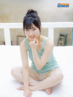 Miku Tanaka feet photo 9