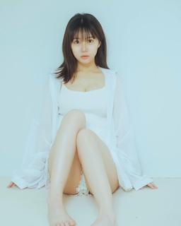 Miku Tanaka feet photo 12