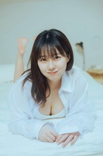 Miku Tanaka feet photo 10