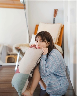 Miku Tanaka feet photo 14