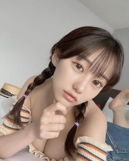 Miku Tanaka feet photo 3