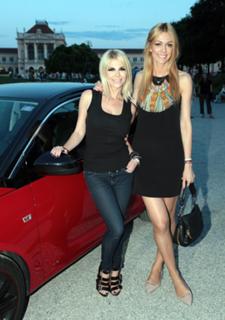 Mila Elegovic feet photo 6
