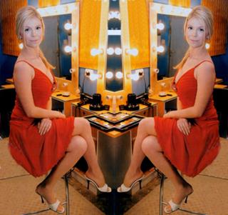 Mila Elegovic feet photo 3