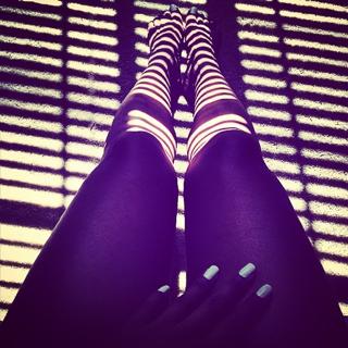 Mila J feet photo 3