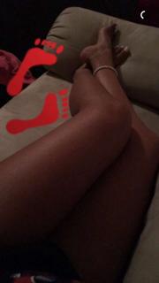 Mila J feet photo 13