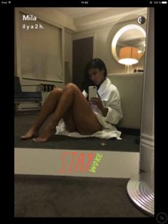 Mila J feet photo 1