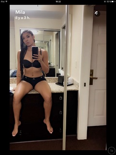 Mila J feet photo 16