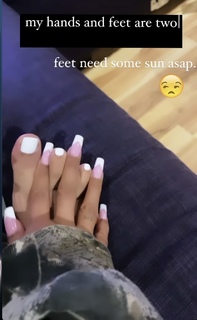Mila J feet photo 20