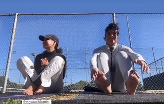 Mila J feet photo 8