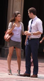 Mila Kunis feet photo thumbnail