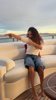 Mila Kunis feet photo 2