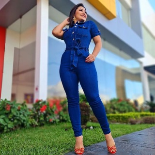 Milagros Flores feet photo 1
