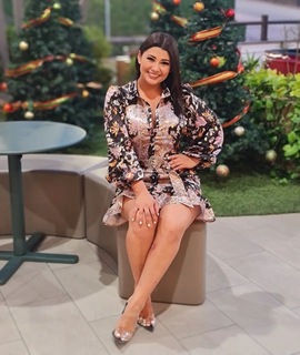 Milagros Flores feet photo 3