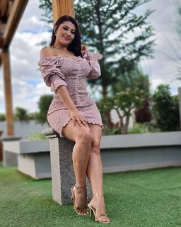 Milagros Flores feet photo 13