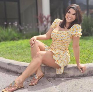 Milagros Flores feet photo 12