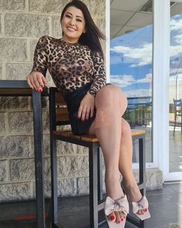 Milagros Flores feet photo 17
