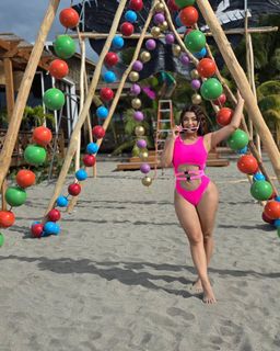 Milagros Flores feet photo 6