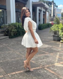 Milagros Flores feet photo 5
