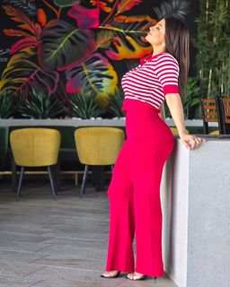 Milagros Flores feet photo 17